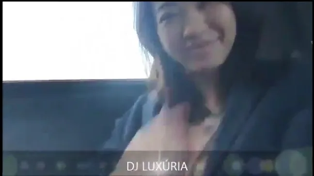 Penasaran! bokep terbaru Janda Bohay Ini on Ponsel Buat Video Pribadi