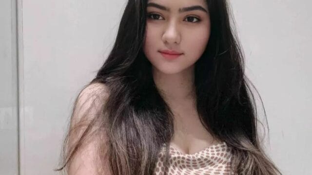avtub Indo – Dua Orang Sepupu Menginap di Kamar Hotel Bersama Full HD