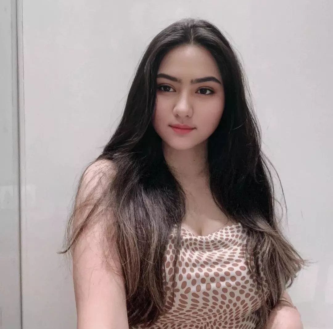 avtub Indo – Dua Orang Sepupu Menginap di Kamar Hotel Bersama Full HD